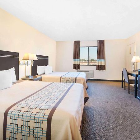 Days Inn By Wyndham Hobbs Kültér fotó
